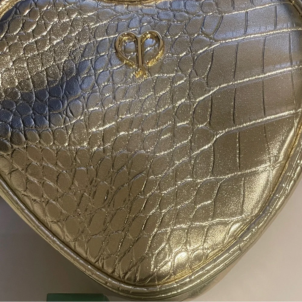 Cle De Peau Heart Shape Cosmetic Pouch/Bag